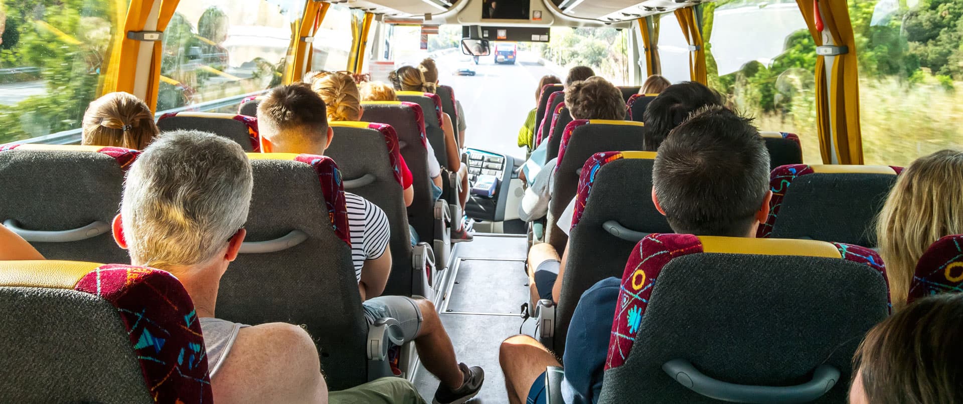 El mejor precio en alquiler de autobuses en Pontevedra y alrededores