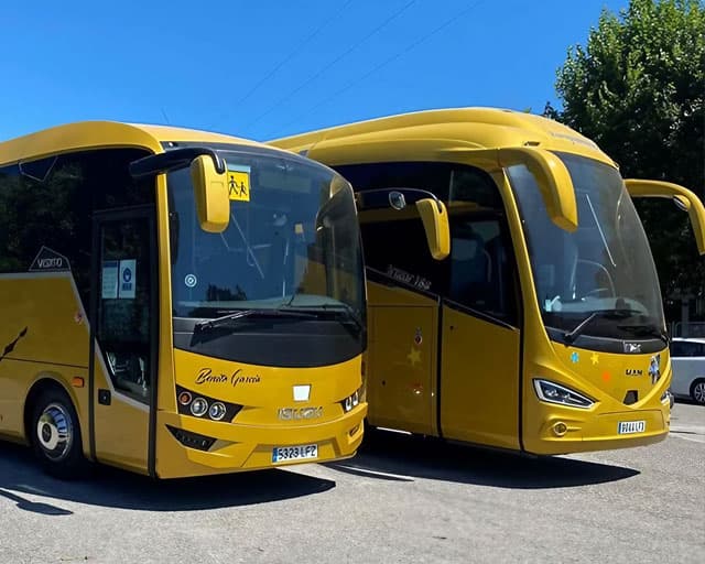 ¡Solicite presupuesto para el alquiler de autobuses!